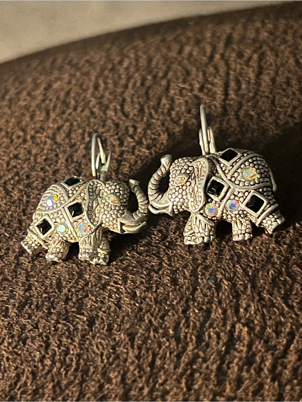Vintage silver tone, elephant earrings